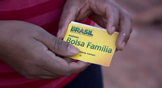 Ministro do STF acata pedido de governadores do Nordeste e proíbe cortes no Bolsa Família