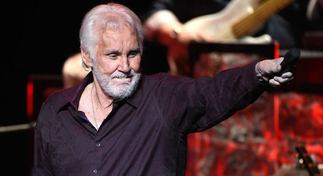 Morre aos 81 anos o cantor americano Kenny Rogers
