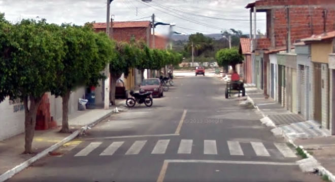 Corpo esfaqueado é encontrado num canal em Brejo Santo no Cariri