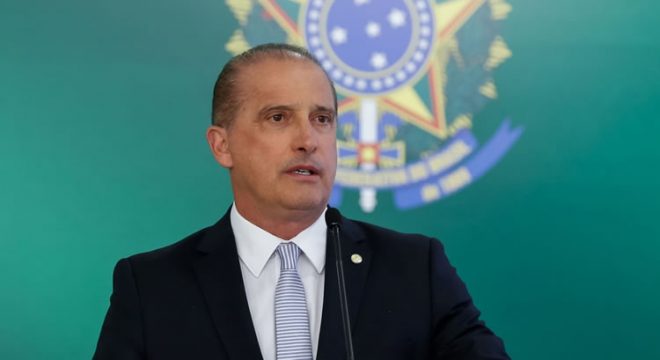 Pagamentos de auxílio emergencial de R$ 600 começam nesta terça-feira (7)