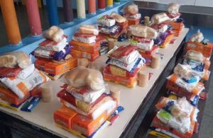 Juazeiro do Norte inicia a distribuição dos kits da merenda escola nesta quinta (16)