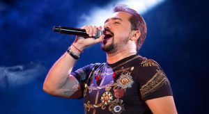 Curado do coronavírus, Xand Avião fará show ao vivo pelo YouTube