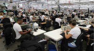 Setor têxtil tenta se reinventar para enfrentar a pandemia de covid-19