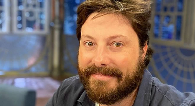 Danilo Gentili deverá pagar indenização de R$ 80 mil a mulher por piada sobre leite materno