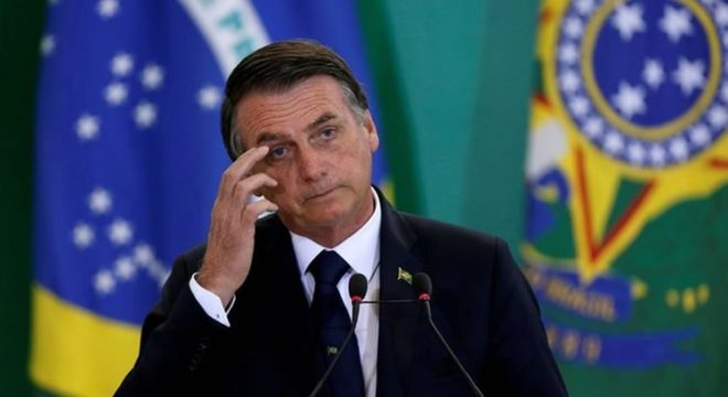 MPF aponta interferência de Bolsonaro no Exército