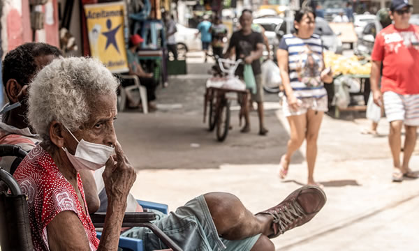No Brasil, 97% da pandemia de covid-19 pode terminar em junho, diz estudo