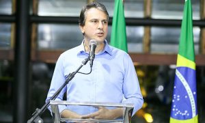 Camilo afirma que vai prorrogar isolamento social e fechamento de negócios no Ceará
