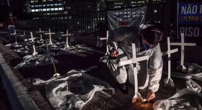 Brasil terá um total de 90 mil mortes por Covid-19 até agosto, segundo nova projeção