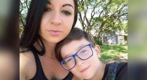 Encontrado corpo de menino desaparecido havia 10 dias; mãe confessou o crime à polícia