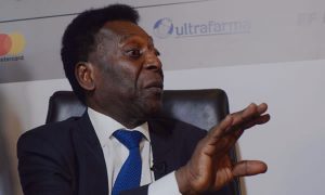Pelé é considerado jogador mais superestimado de todos os tempos por site inglês