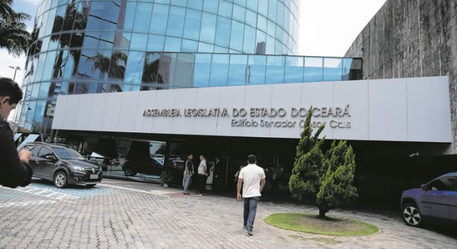 Assembleia vota na quinta regulamentação de sessão virtual e abertura de crédito especial do Estado