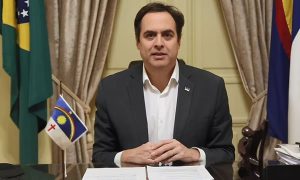 Governadores de Pernambuco e Roraima anunciam que estão com Covid-19