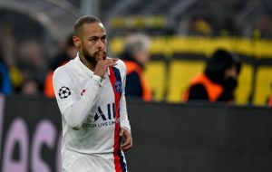 Neymar consegue suspender na Justiça multa de R$ 88 milhões aplicada pela Receita Federal