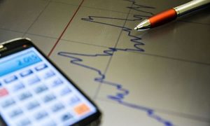 Economia brasileira deve encolher 8% em 2020 e terá recuperação fraca, projeta Banco Mundial