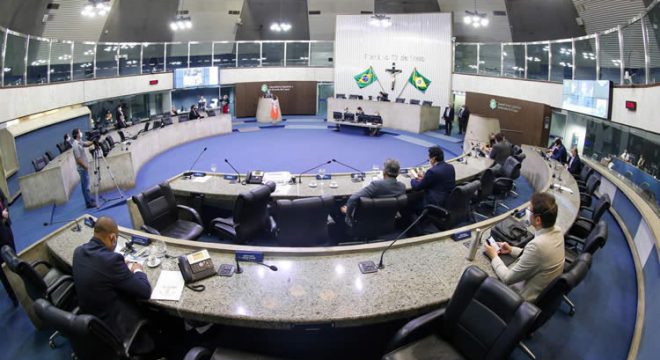 Deputados ampliam número de municípios em estado de calamidade pública para 174 no Ceará