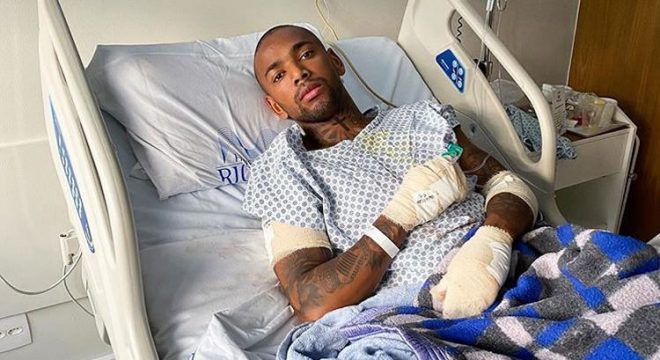 Nego do Borel sofre acidente de moto e vai parar no hospital