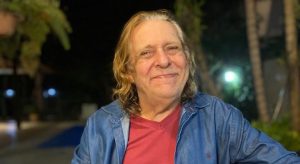 Renato Barros, vocalista da banda 'Renato e Seus Blue Caps', morre no Rio de Janeiro