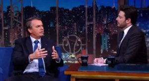 Bolsonaro nega ter pedido demissão de Danilo Gentili do SBT