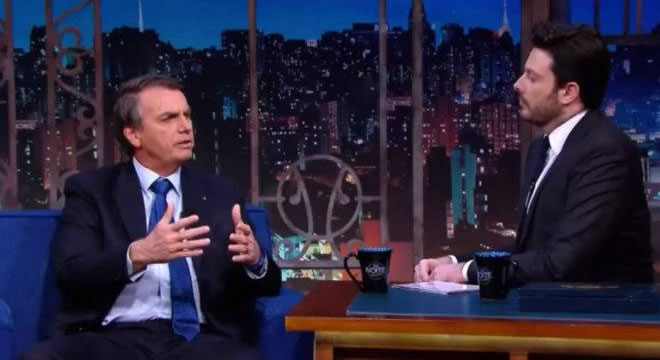 Bolsonaro nega ter pedido demissão de Danilo Gentili do SBT