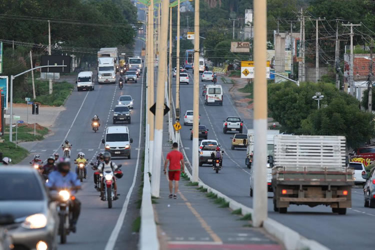 Juazeiro do Norte recomeça a abrir setores do comércio nesta segunda-feira, 3