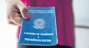 Medidas estancam 753 mil demissões no Ceará, mas acendem alerta