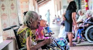 60 óbitos por Covid-19 são registrados em abrigos para idosos no Ceará