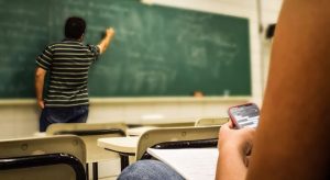 Pandemia aumenta os riscos do abandono escolar no Ceará