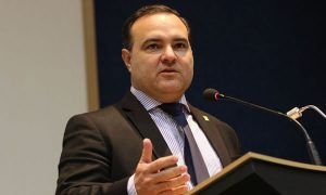 Jorge Oliveira é o 8º ministro do governo Bolsonaro a testar positivo para Covid-19