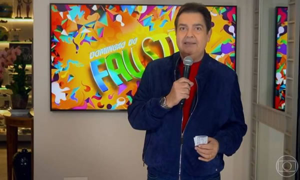 ‘Domingão do Faustão’ volta ao estúdio com bailarinas mascaradas e sem plateia