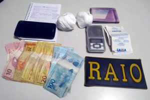 Equipe do BPRaio apreende cocaína dentro de guarda roupas no interior do Ceará