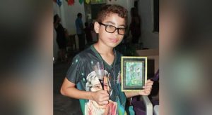 Coroinha de 14 anos é assassinado a tiros enquanto caminhava em rua do Ceará