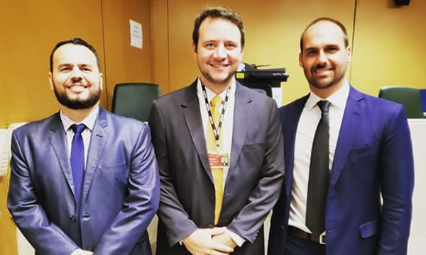 Suspeito de ter atuado em rede de ataques com memes ganha cargo na Cultura