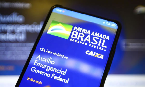 Prorrogação do auxílio emergencial com valor de R$ 600 é muito difícil, diz Maia
