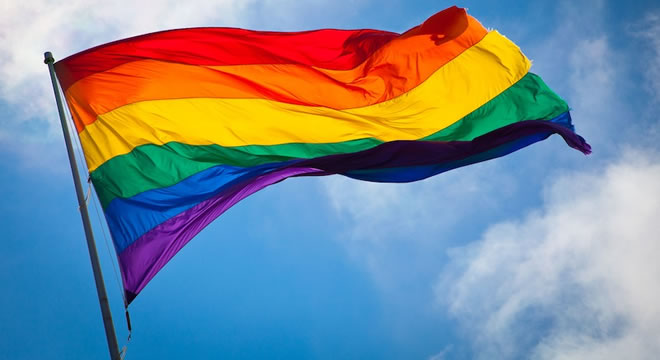 Parlamentares apresentam texto para criar Dia Nacional da Visibilidade Lésbica