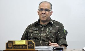 General cearense, chefe do Centro de Inteligência do Exército morre aos 53 anos com Covid-19