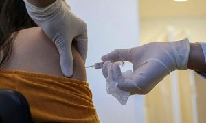 Rússia registrará segunda vacina contra Covid-19 até 15 de outubro