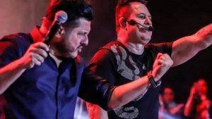 Bruno critica Marrone em live e internautas condenam atitude do cantor