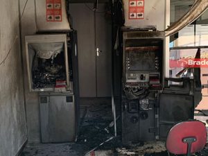 Vigilantes incendeiam banco para encobrir desvio de R$ 400 mil no Ceará