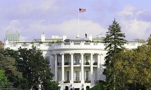 Uma pessoa é detida por envio de envelope com veneno à Casa Branca