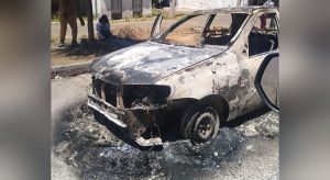 Carro pega fogo em Mauriti e casa incendeia em Lavras da Mangabeira