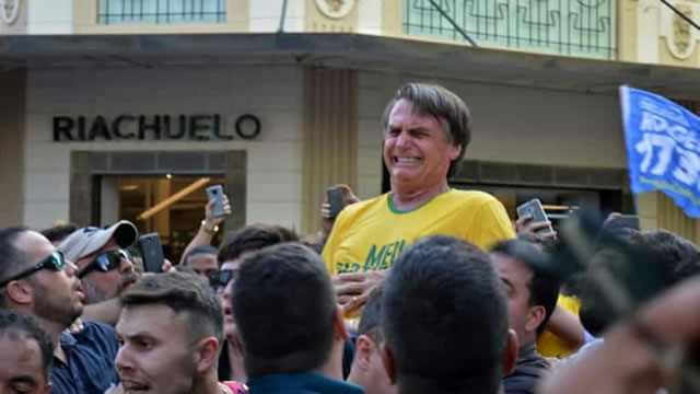 Bolsonaro relembra esfaqueamento em Juiz de Fora após dois anos