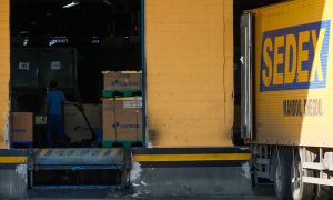 Após paralisação, Correios devem retomar 100% das atividades hoje