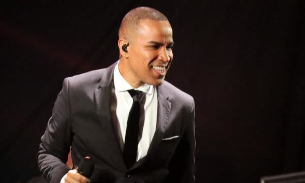 Fernando Pires, do Só Pra Contrariar, é internado em Uberlândia após acidente