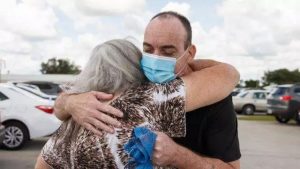 Homem é inocentado de estupro e homicídio após passar 37 anos na prisão