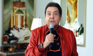 'É um mestre na condução do show', diz Boninho ao negar saída de Faustão da Globo
