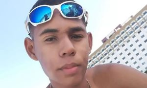 Mecânico é morto a tiros, e namorada é baleada