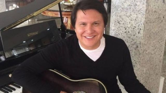 Justiça determina penhora de cachê do cantor Giovani para quitação de dívida