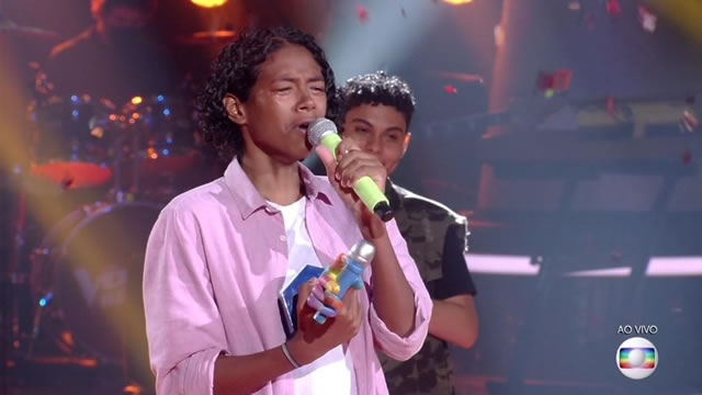 Kauê Penna, vencedor do The Voice Kids, descobre cisto nas cordas vocais