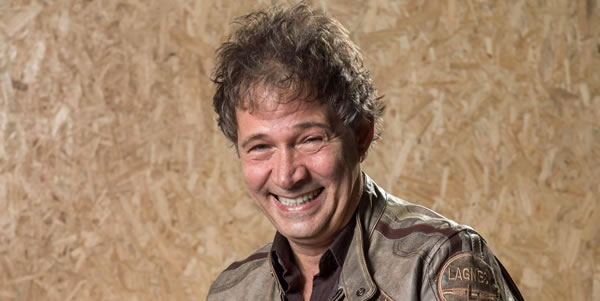 Nelson Freitas também é dispensado pela Globo após 19 anos