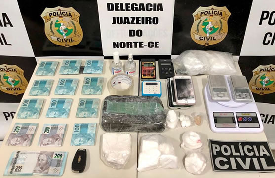 Polícia Civil prende casal em Juazeiro com quase 2 Kg de cocaína e muita grana